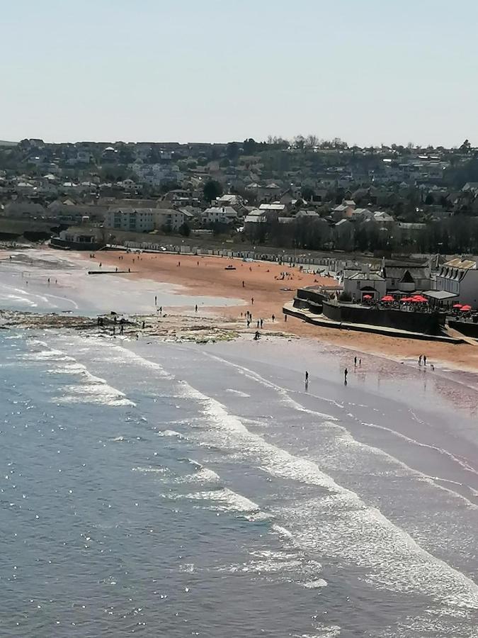 Barbie House ,Opposite The Beach & Paignton Pier , 2 Bedroom Apartment With Private Car Space & Garden , Free Access Next Door To The Stunning Ballet & Make Up School & A Beautiful Ladys Beauty Salon (Adults Only) Eksteriør bilde