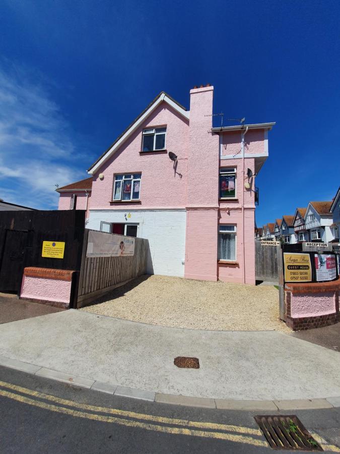 Barbie House ,Opposite The Beach & Paignton Pier , 2 Bedroom Apartment With Private Car Space & Garden , Free Access Next Door To The Stunning Ballet & Make Up School & A Beautiful Ladys Beauty Salon (Adults Only) Eksteriør bilde