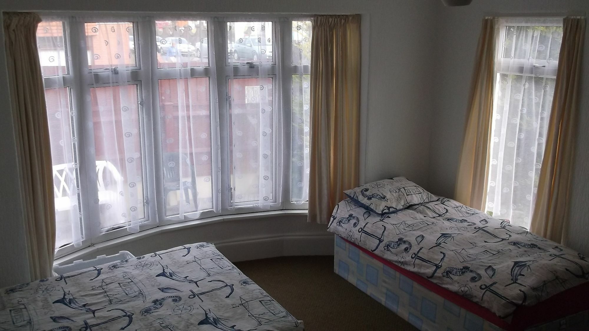 Barbie House ,Opposite The Beach & Paignton Pier , 2 Bedroom Apartment With Private Car Space & Garden , Free Access Next Door To The Stunning Ballet & Make Up School & A Beautiful Ladys Beauty Salon (Adults Only) Eksteriør bilde