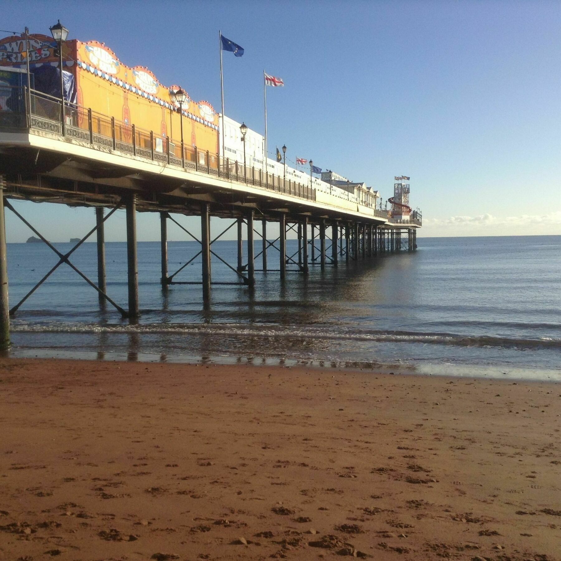 Barbie House ,Opposite The Beach & Paignton Pier , 2 Bedroom Apartment With Private Car Space & Garden , Free Access Next Door To The Stunning Ballet & Make Up School & A Beautiful Ladys Beauty Salon (Adults Only) Eksteriør bilde